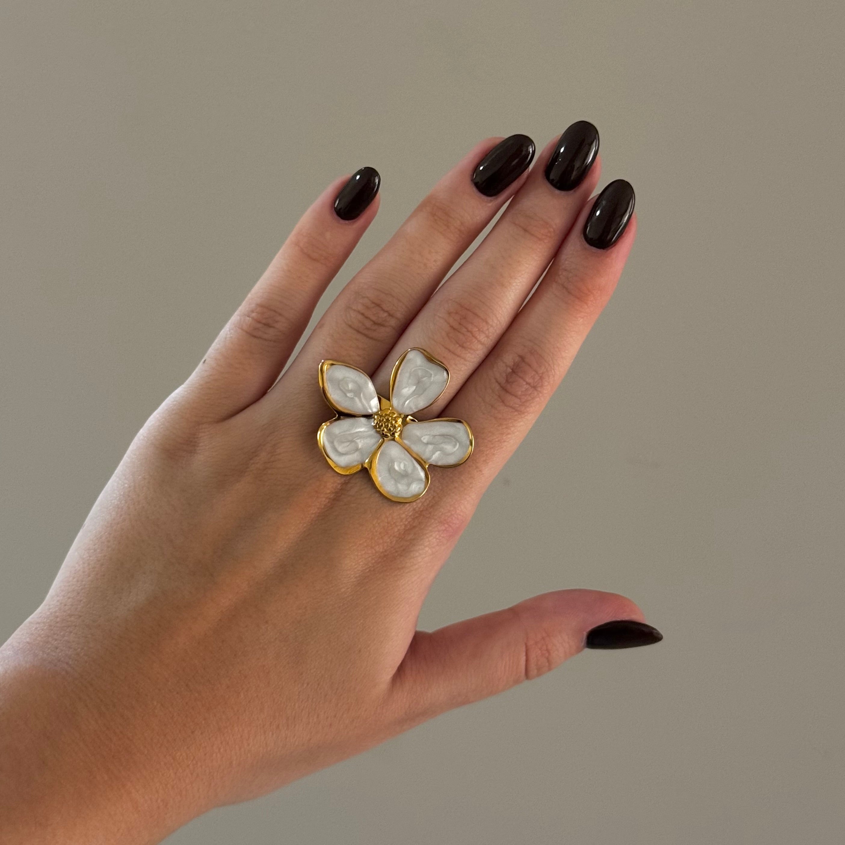 Anillo Magnolia