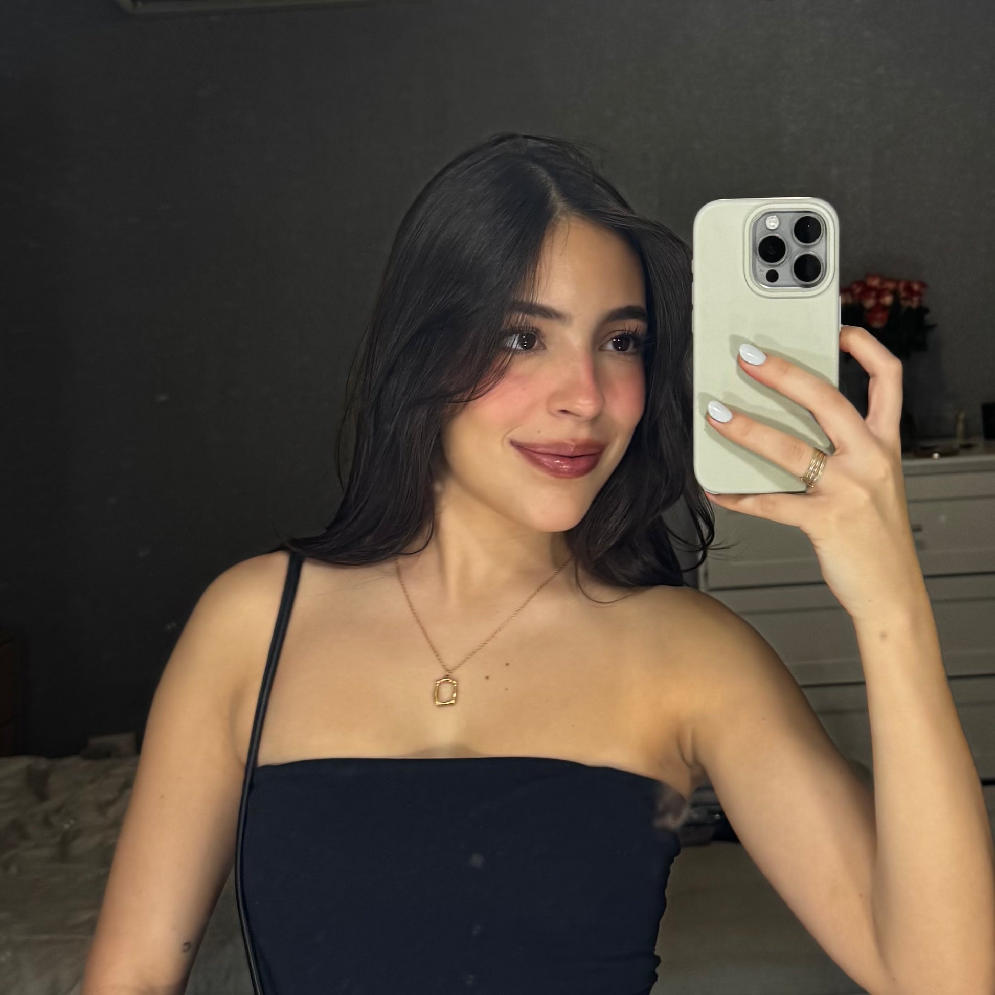 Collar Frame