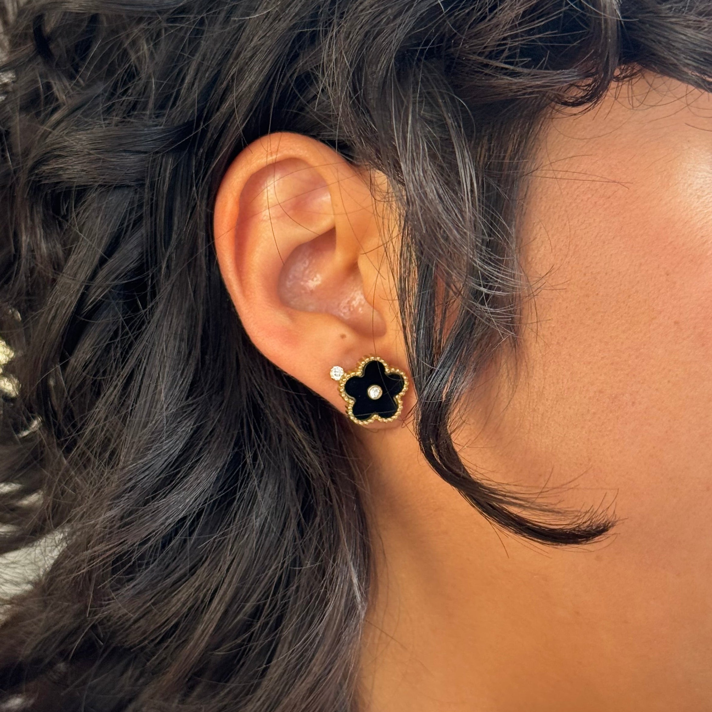 Arete Dark Bloom