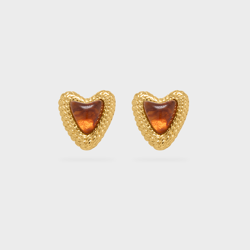 Arete Brown Heart